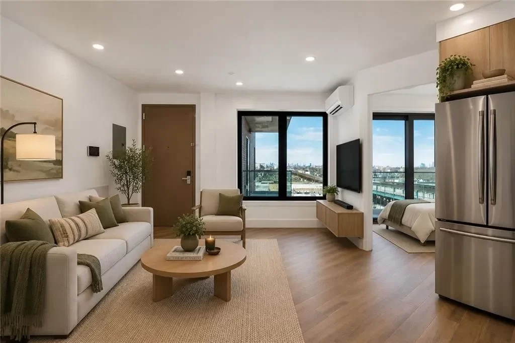 2BR Condo for Sale in Brooklyn, NY