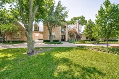 5BR House for Sale in Dallas, TX
