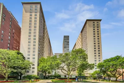 3BR Condo for Sale in Chicago, IL