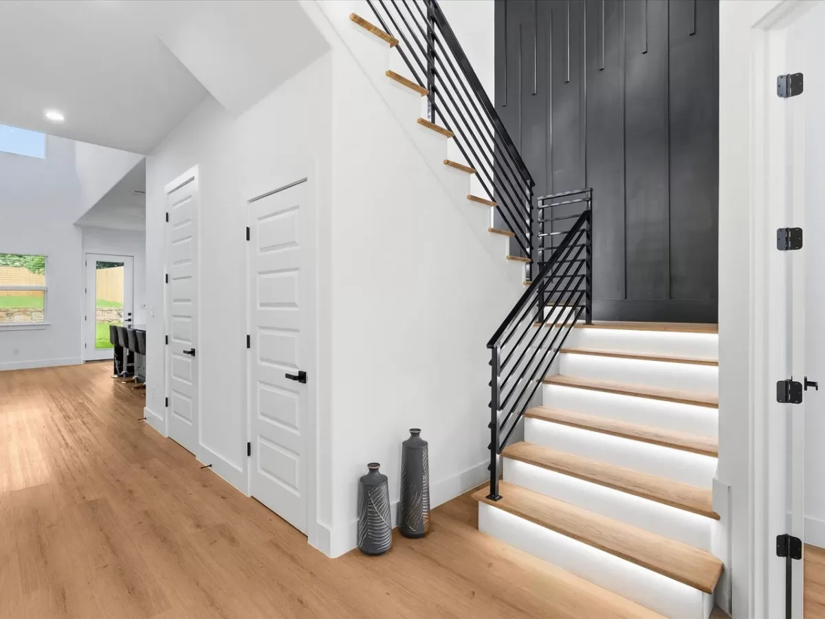 4BR House for Sale in Dallas, TX