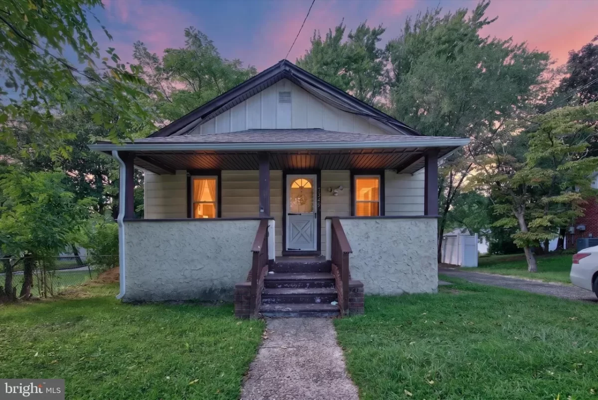 2BR House for Sale in Pennsauken, NJ
