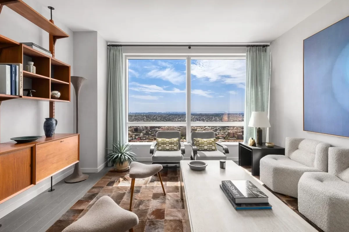 2BR Condo for Sale in Brooklyn, NY