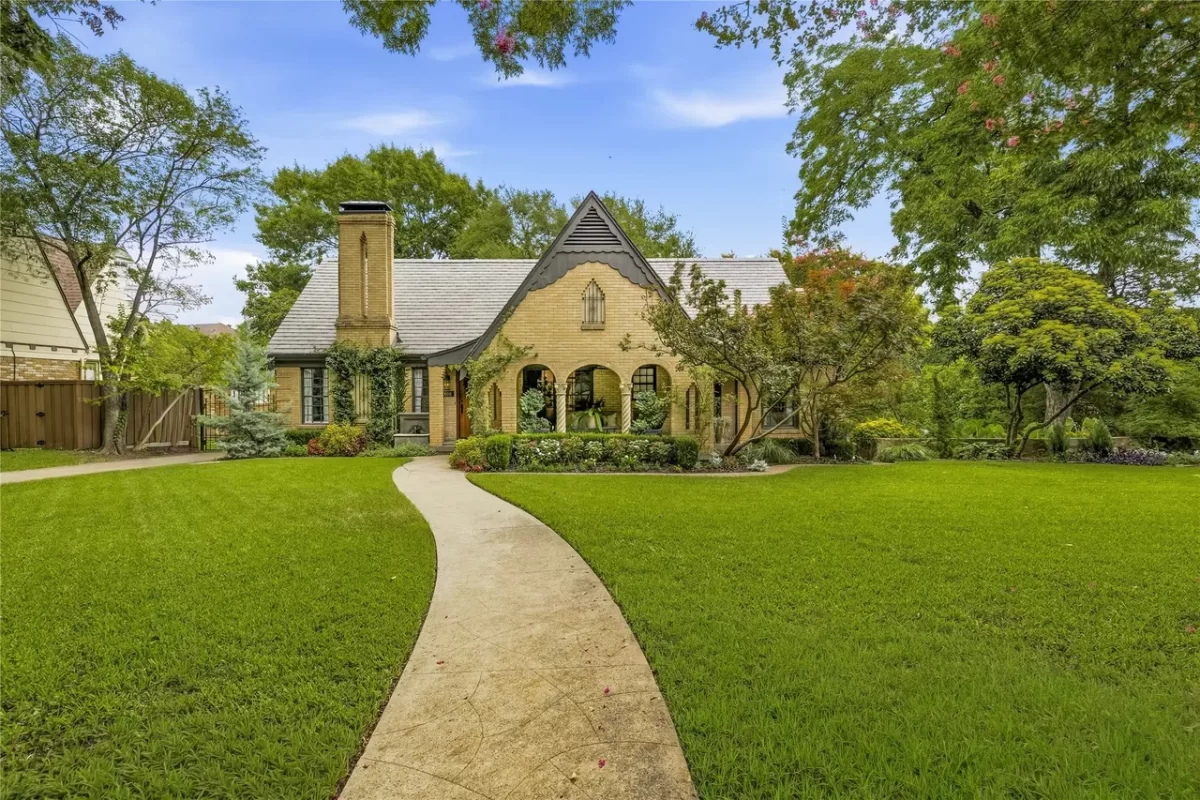 3BR House for Sale in Dallas, TX