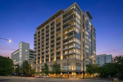 2BR Condo for Sale in Chicago, IL