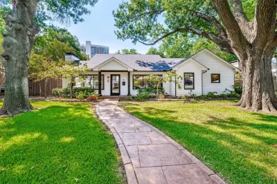 3BR House for Sale in Dallas, TX