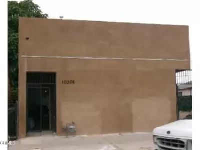 4BR House for Sale in Los Angeles, CA