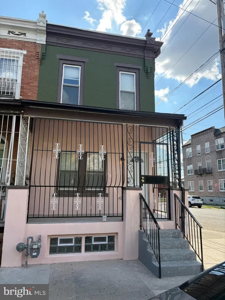 3BR Townhouse for Sale in Camden, NJ