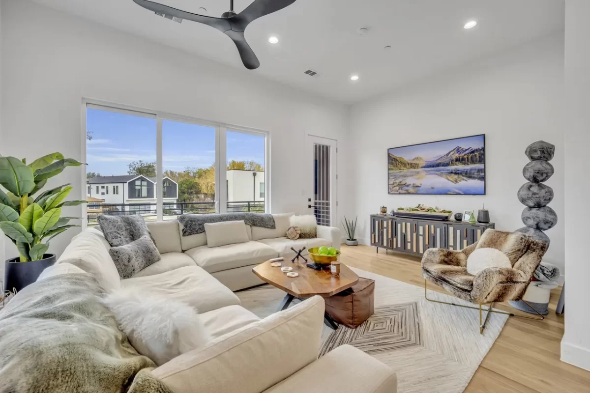 2BR Condo for Sale in Dallas, TX