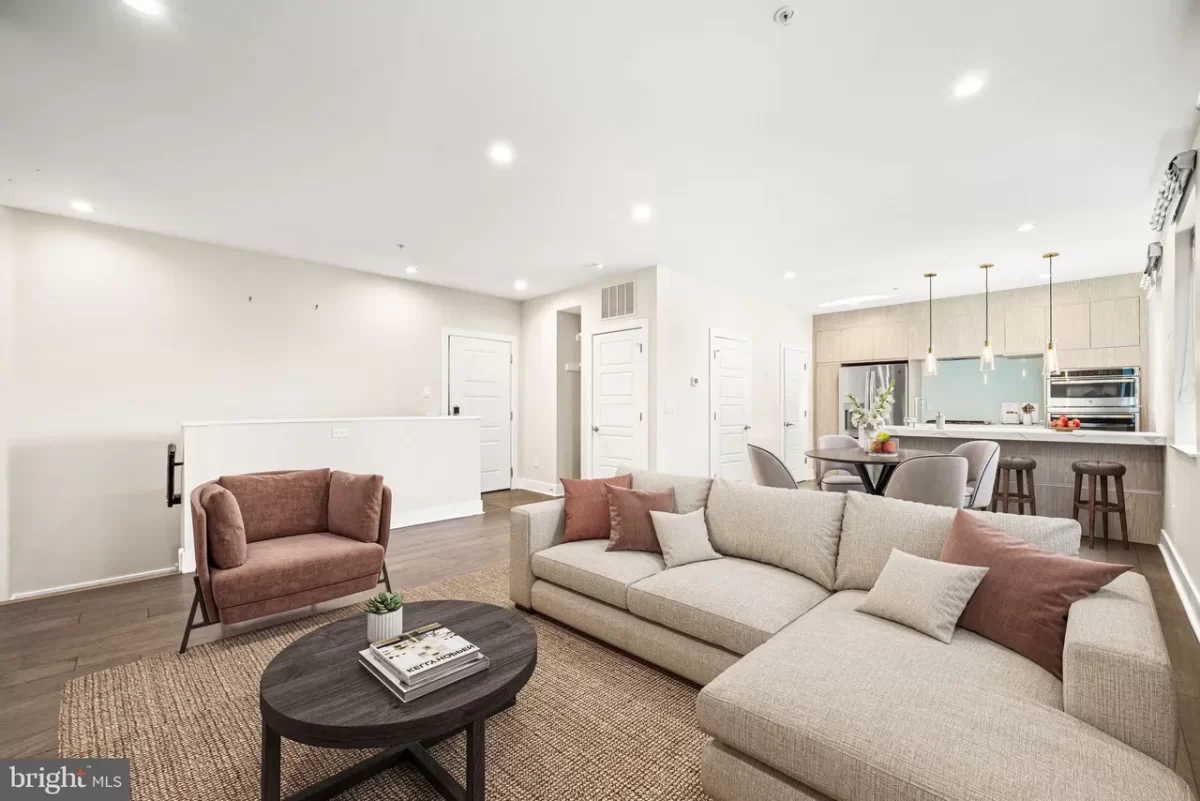 2BR Condo for Sale in Philadelphia, PA
