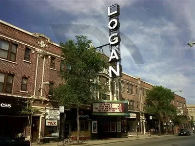 2BR Apartment for Rent in Chicago, IL