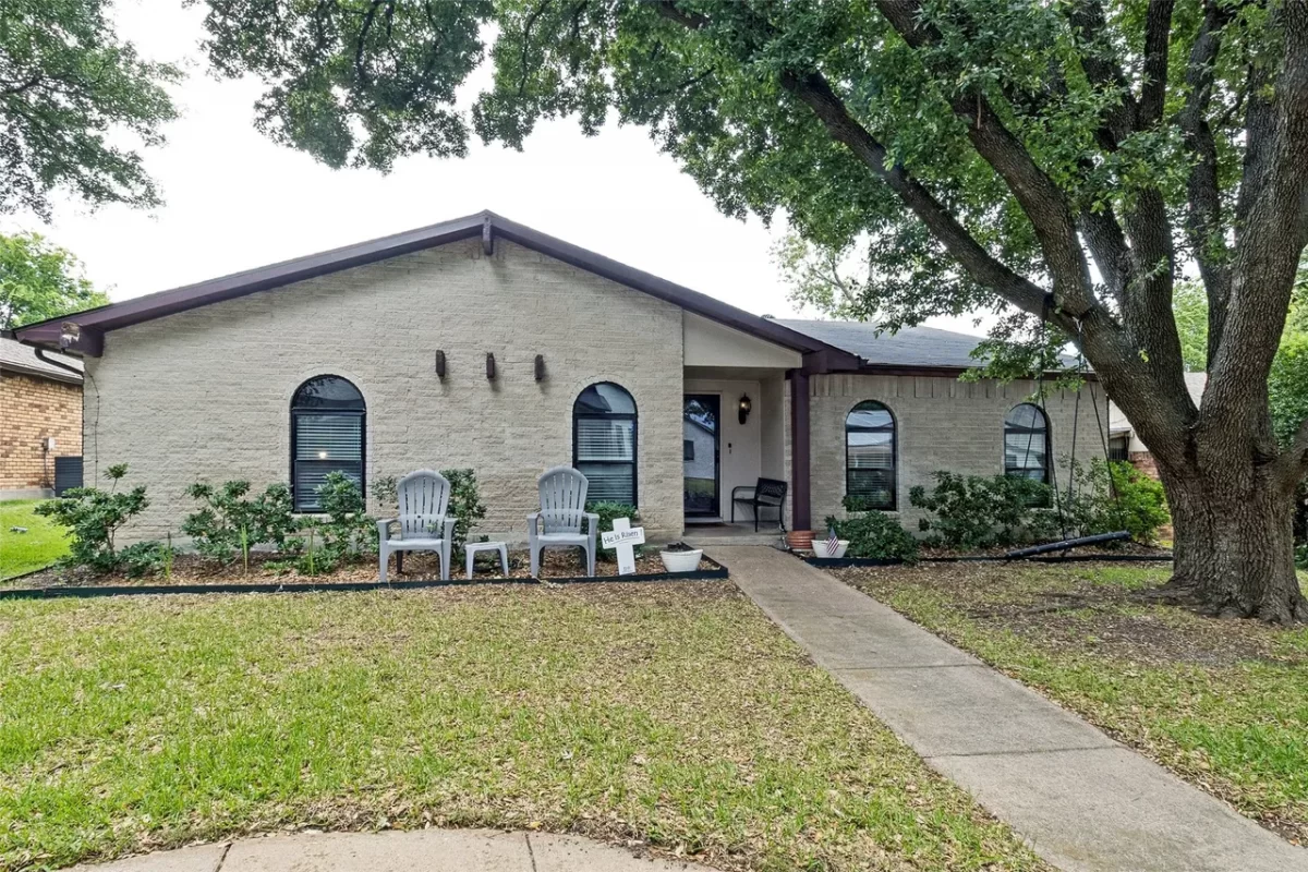 4BR House for Sale in Dallas, TX