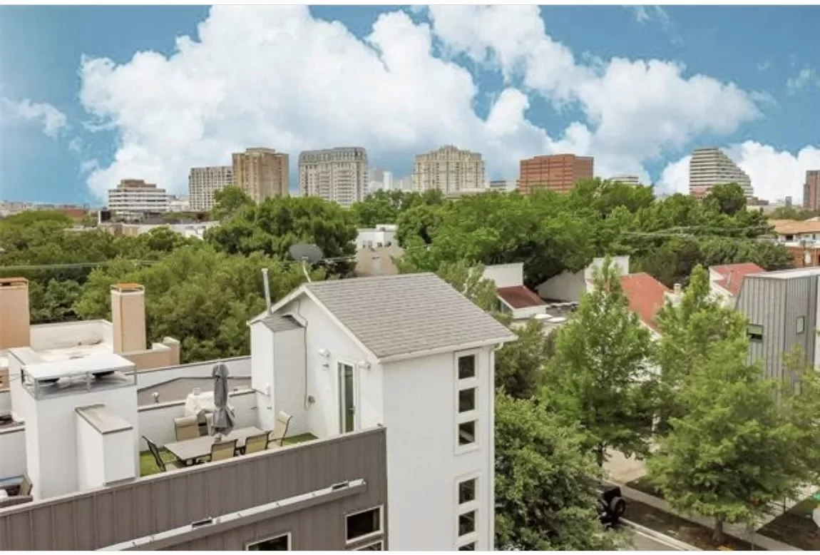 2BR Condo for Rent in Dallas, TX
