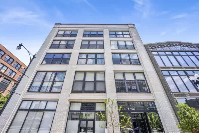 2BR Condo for Rent in Chicago, IL