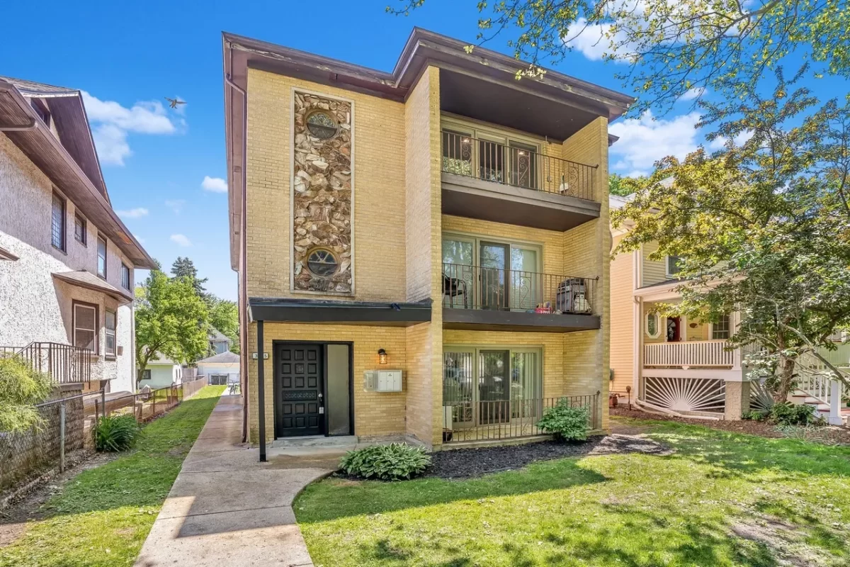 3BR Apartment for Rent in Chicago, IL