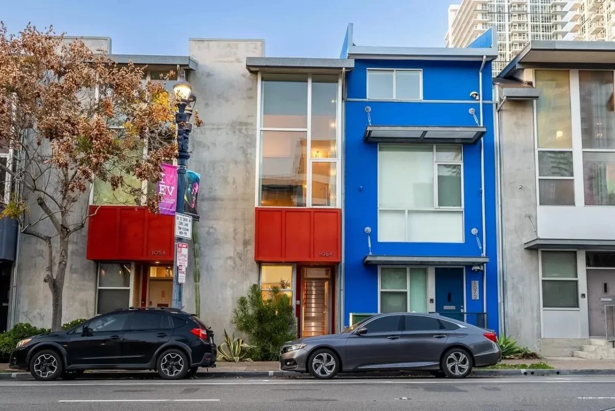 2BR House for Sale in San Diego, CA
