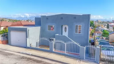 3BR Multi-Family for Sale in Los Angeles, CA