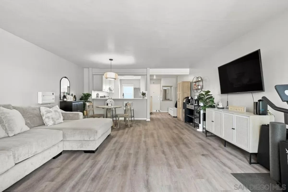 3BR Condo for Sale in San Diego, CA