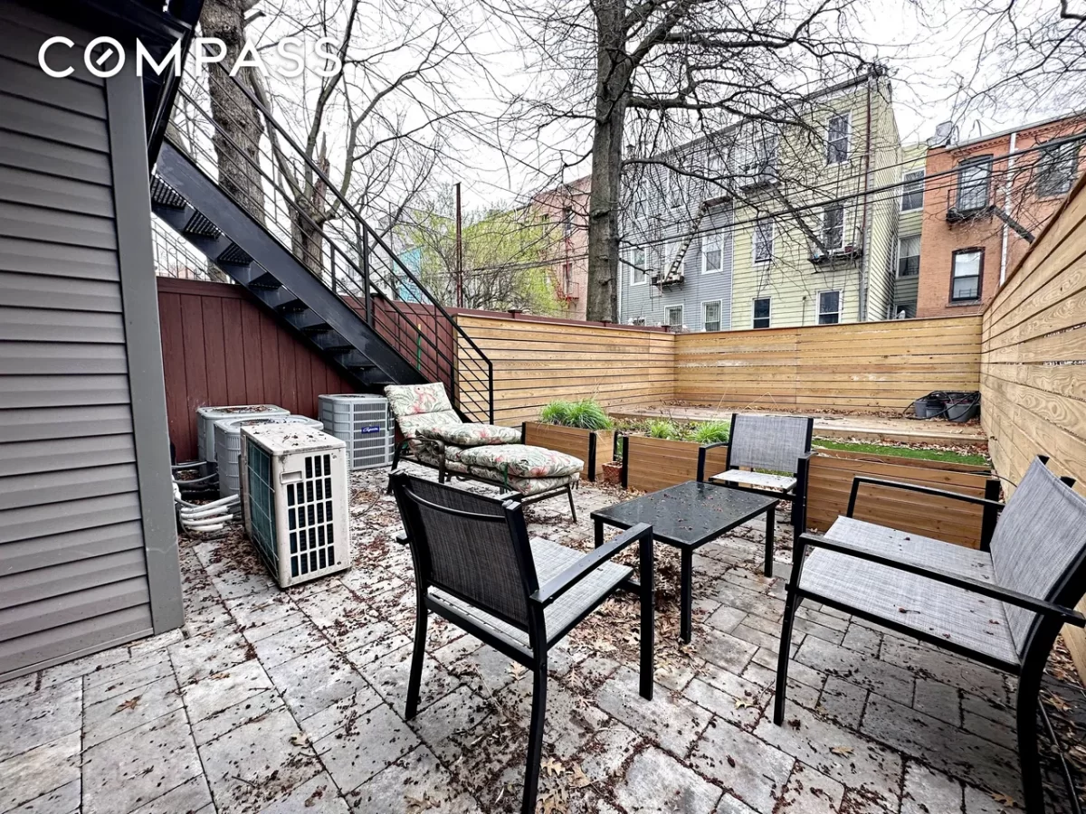2BR House for Rent in Brooklyn, NY