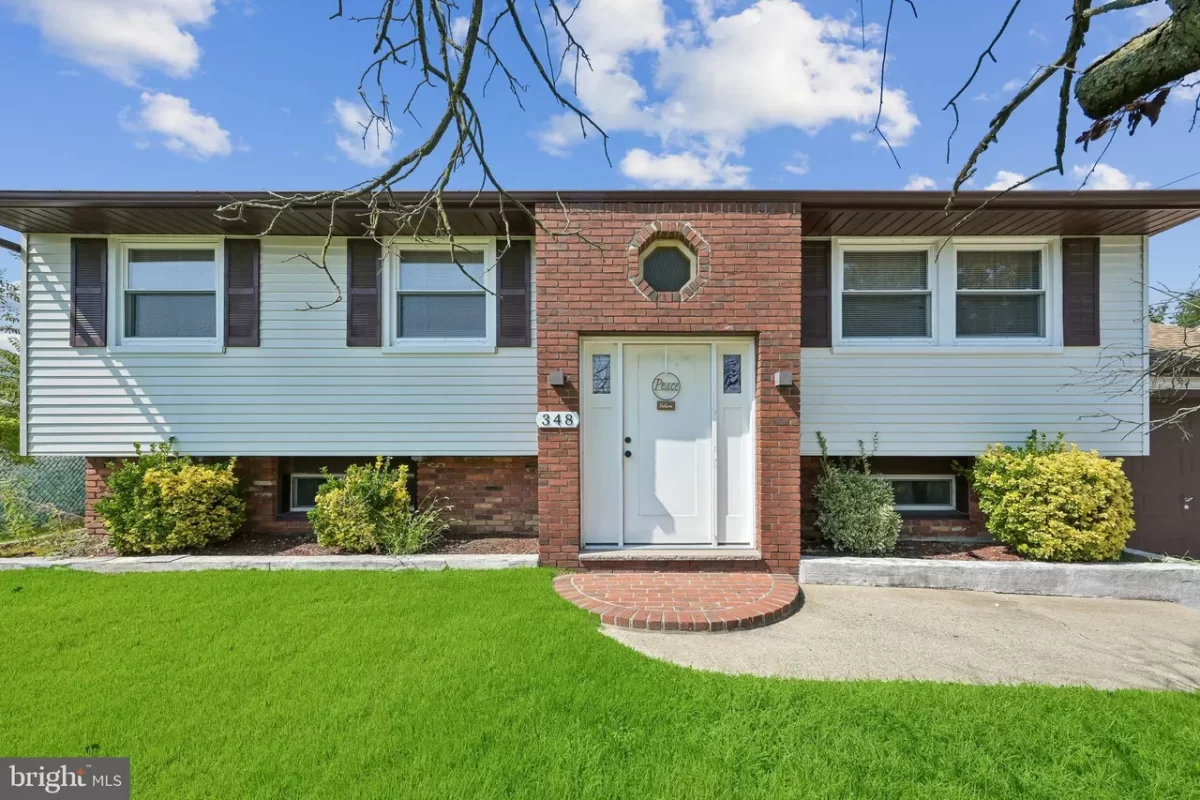 3BR House for Sale in Bellmawr, NJ