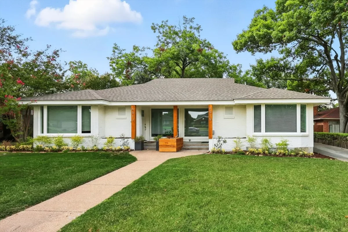 2BR Duplex for Rent in Dallas, TX
