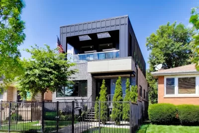 5BR House for Sale in Chicago, IL