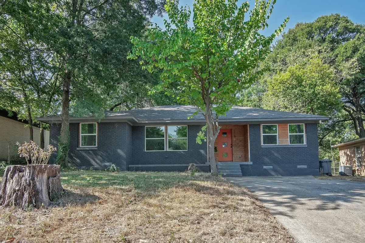 4BR House for Sale in Dallas, TX