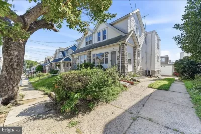 4BR Townhouse for Sale in Upper Darby, PA