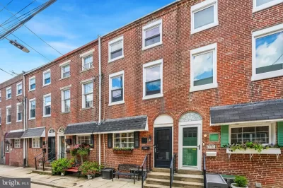 2BR Townhouse for Sale in Philadelphia, PA