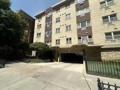 1BR Condo for Sale in Chicago, IL