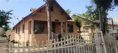6BR Multi-Family for Sale in Los Angeles, CA