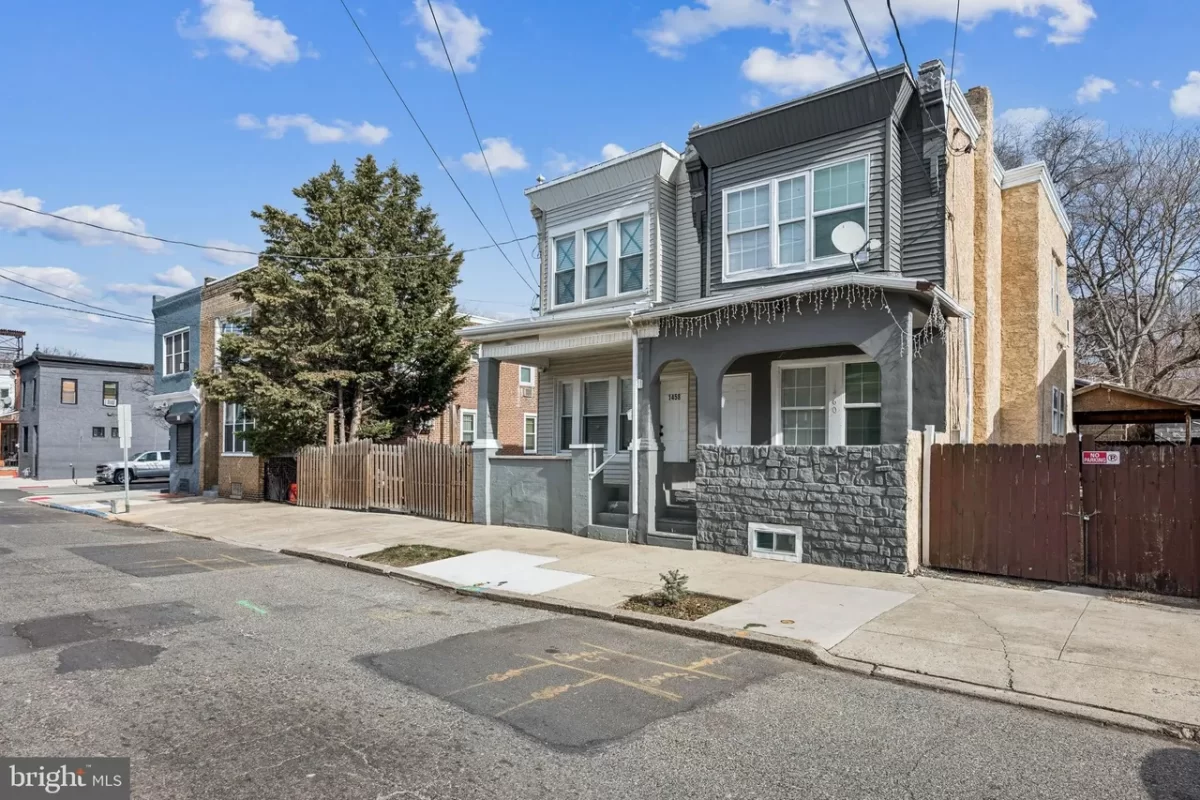 4BR Townhouse for Sale in Camden, NJ
