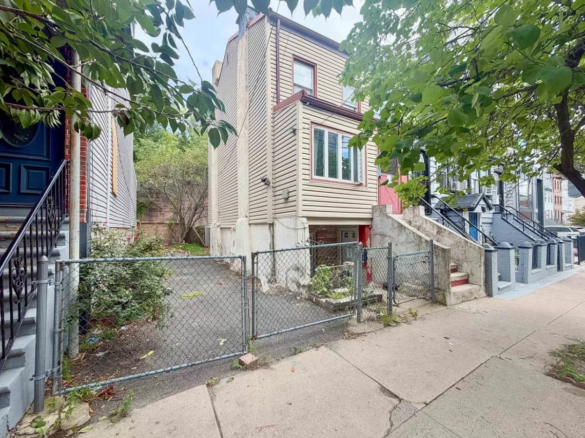 Land for Sale in Jersey City, NJ