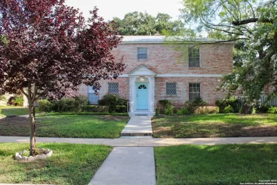 2BR House for Rent in San Antonio, TX