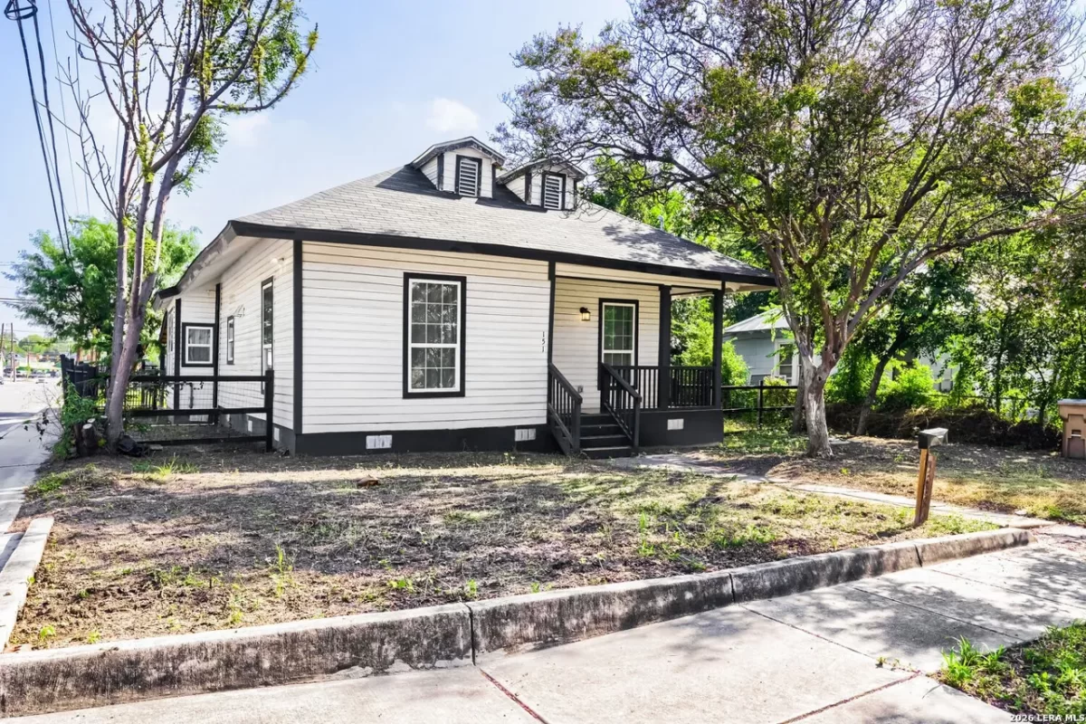 3BR House for Sale in San Antonio, TX