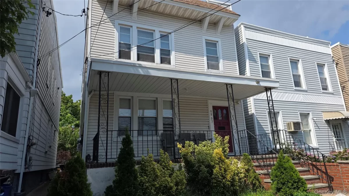 3BR Multi-Family for Rent in Maspeth, NY