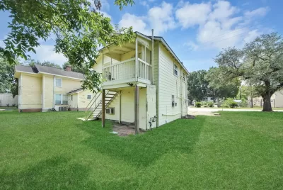 2BR House for Rent in Houston, TX