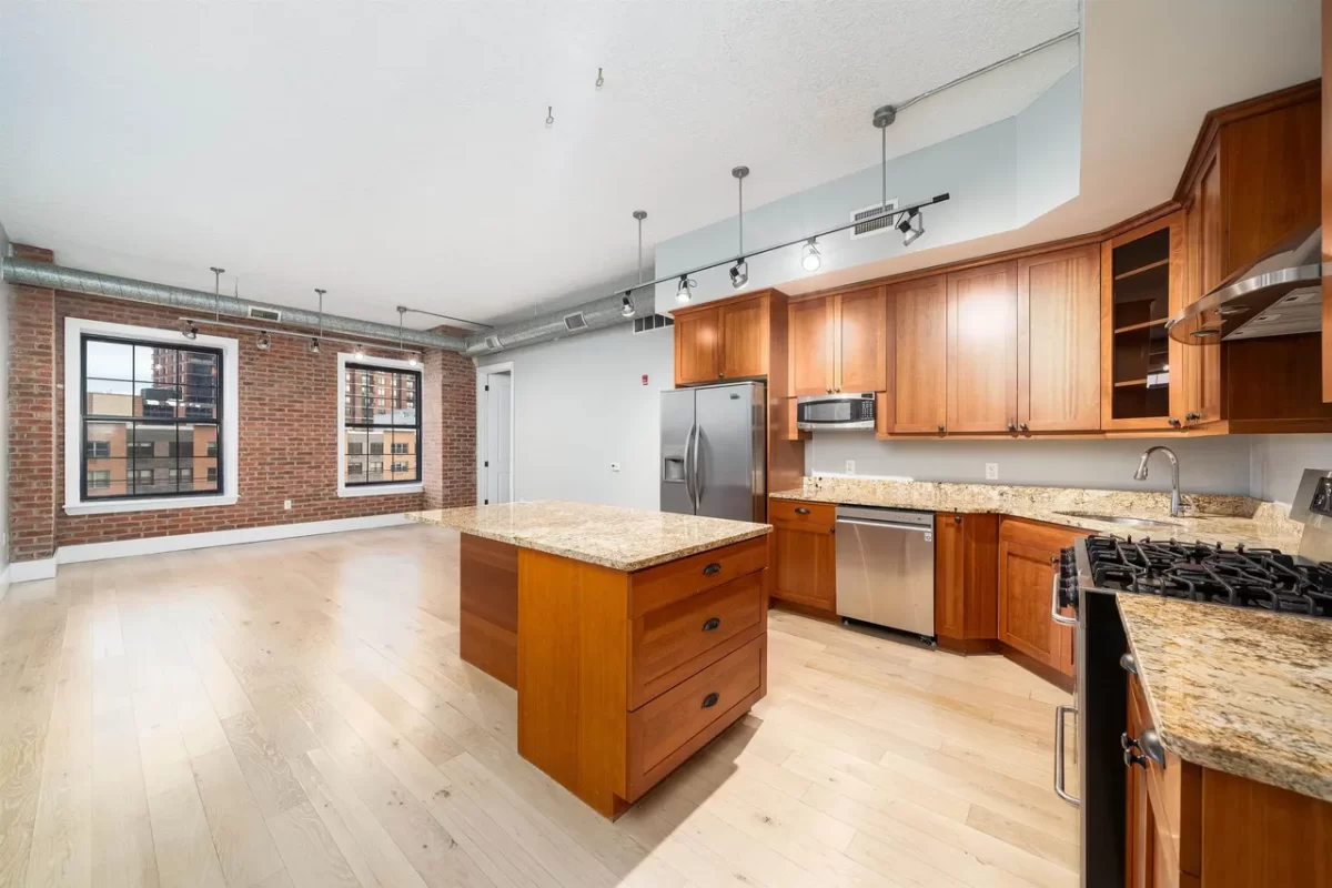 2BR Condo for Sale in Hoboken, NJ