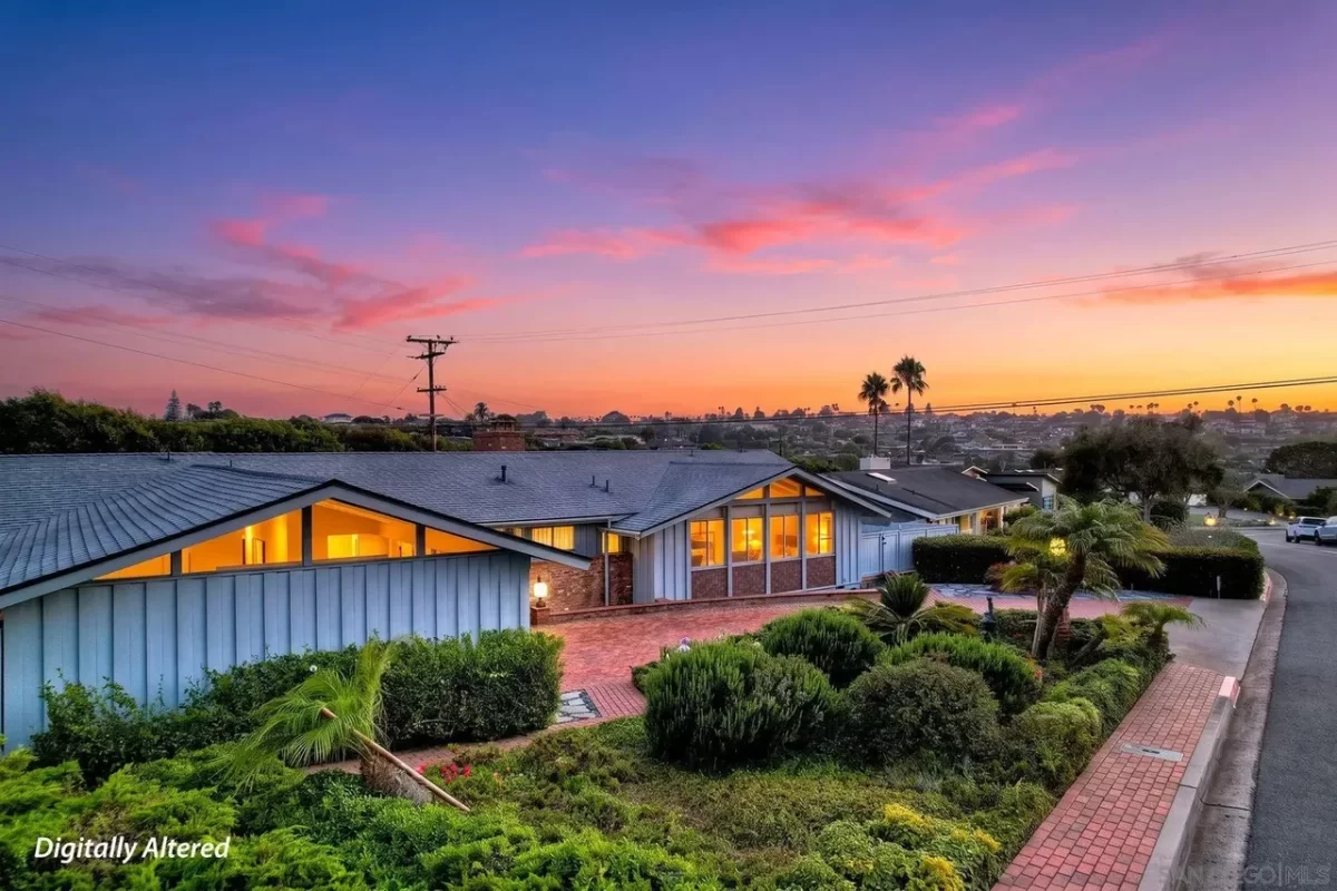 3BR House for Sale in San Diego, CA