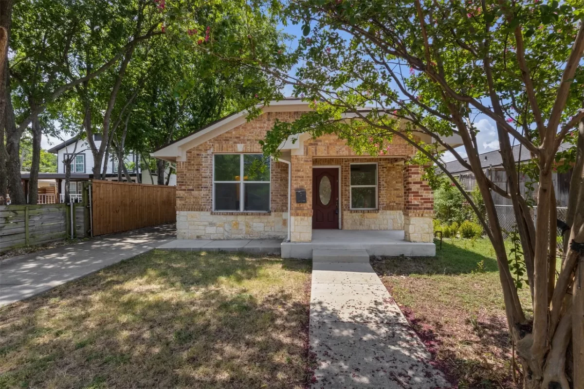 3BR House for Sale in Dallas, TX