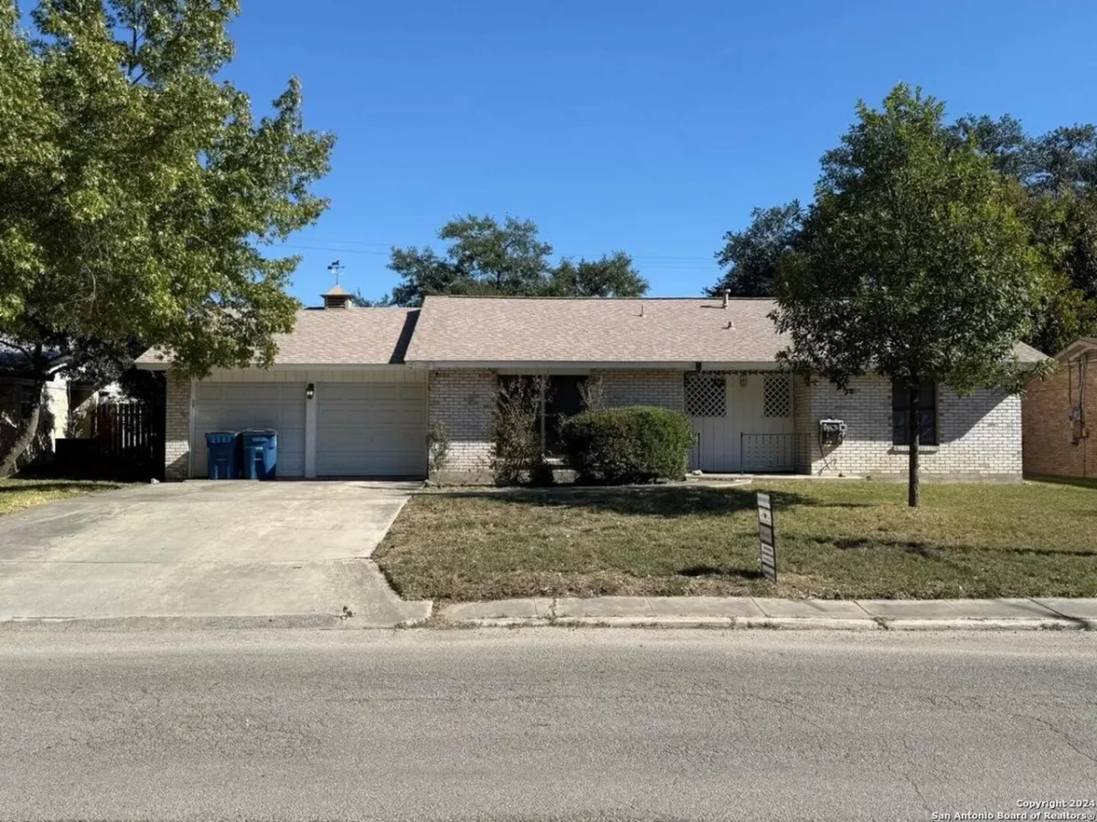3BR House for Rent in Kirby, TX