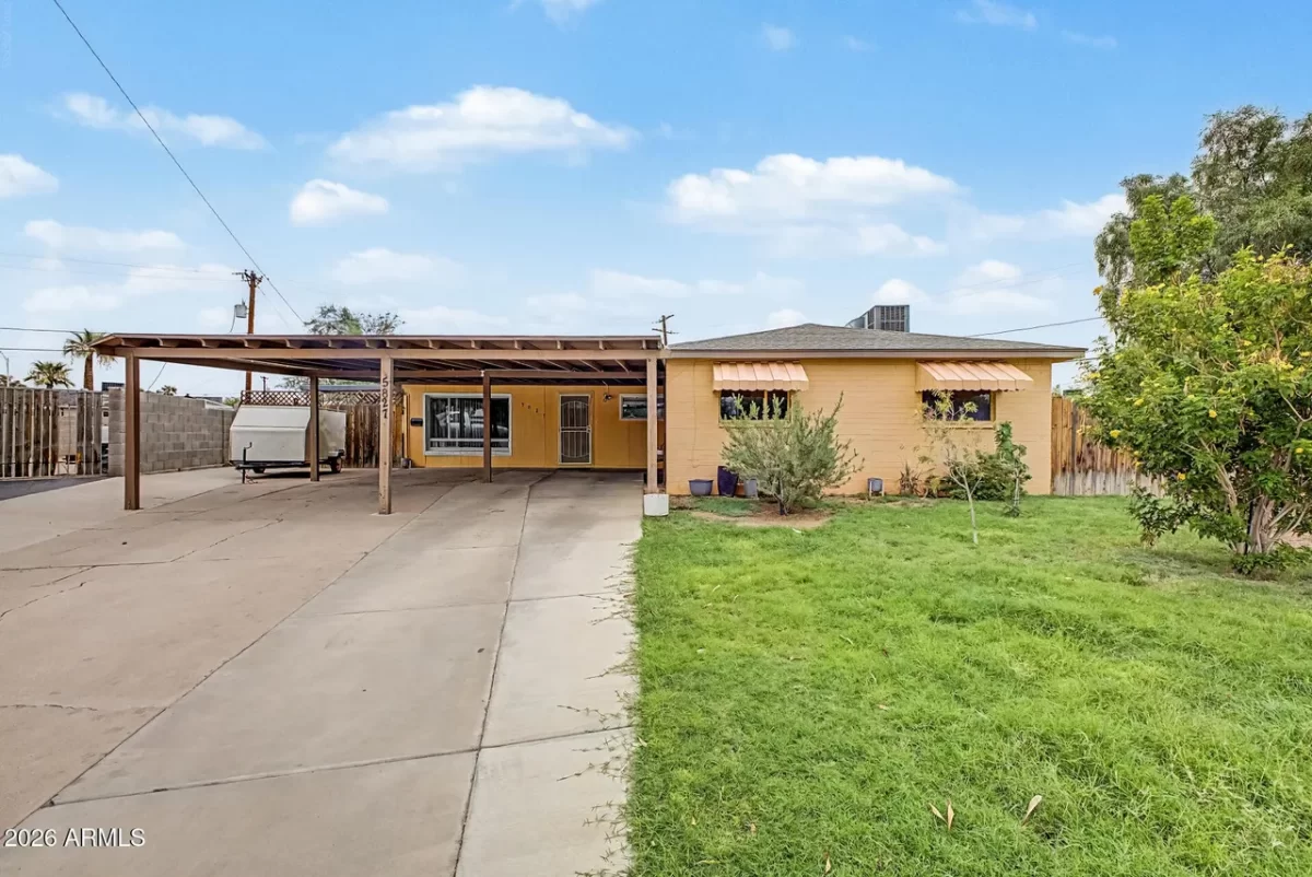 4BR House for Sale in Phoenix, AZ