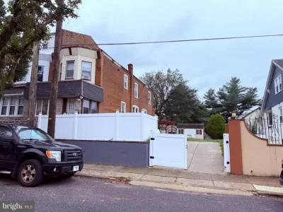 3BR Townhouse for Sale in Philadelphia, PA