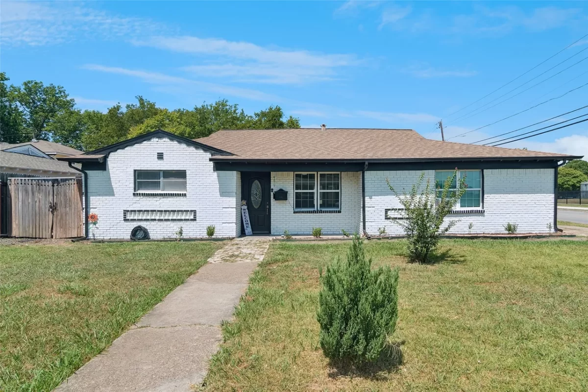 4BR House for Sale in Dallas, TX