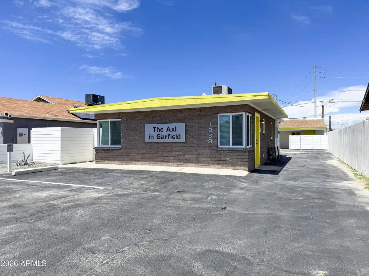 7BR Multi-Family for Sale in Phoenix, AZ