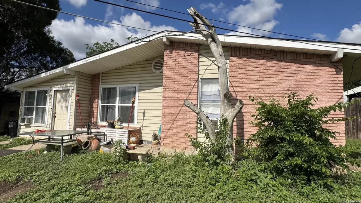 3BR House for Sale in San Antonio, TX