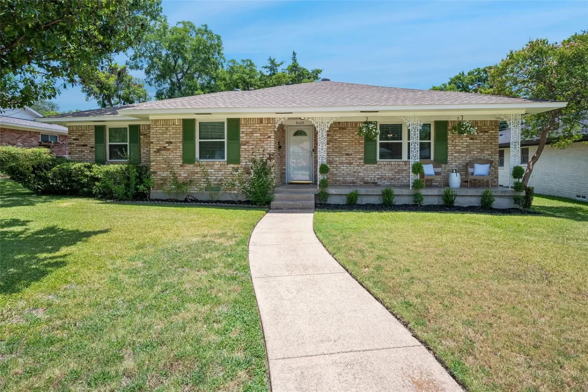 4BR House for Sale in Dallas, TX