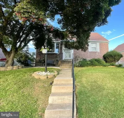 4BR House for Sale in Yeadon, PA