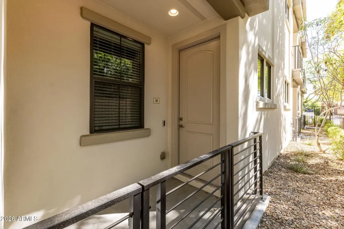 3BR Townhouse for Rent in Phoenix, AZ