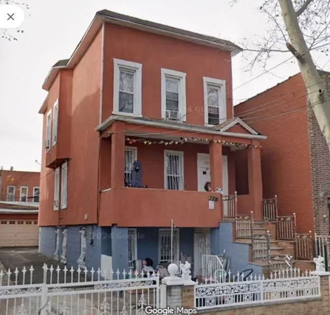 7BR House for Sale in Brooklyn, NY
