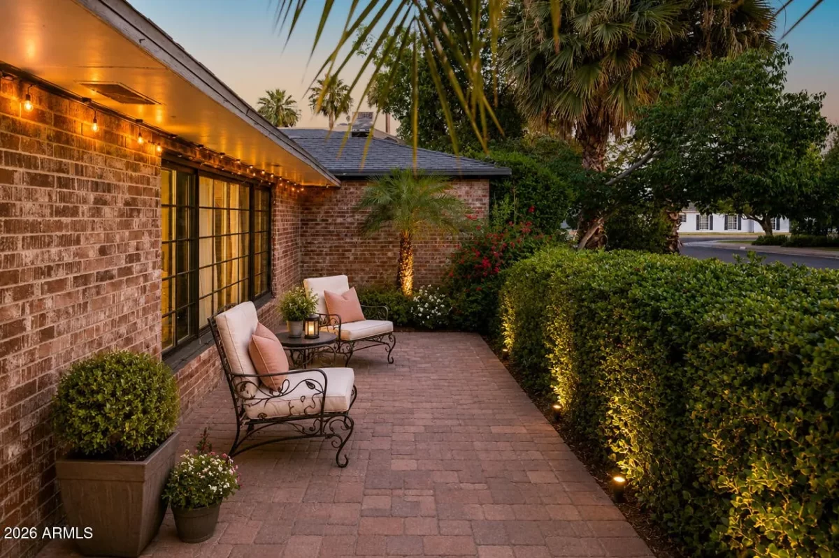 4BR House for Sale in Phoenix, AZ